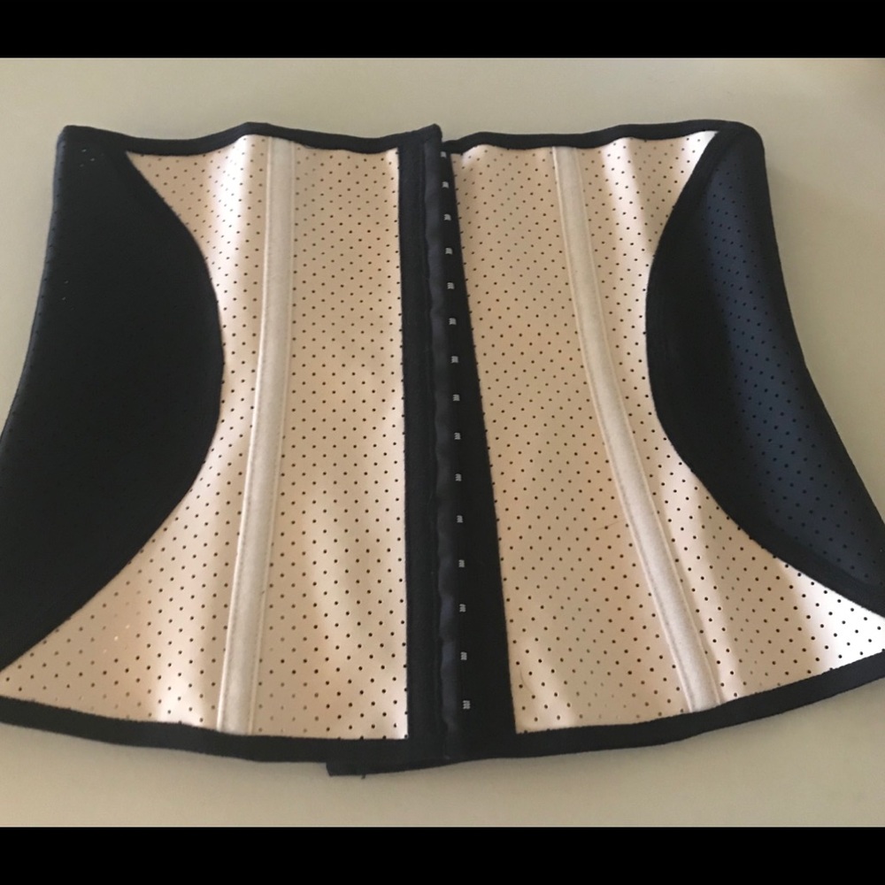 Not Just another waist trainer. Core-Set is best!